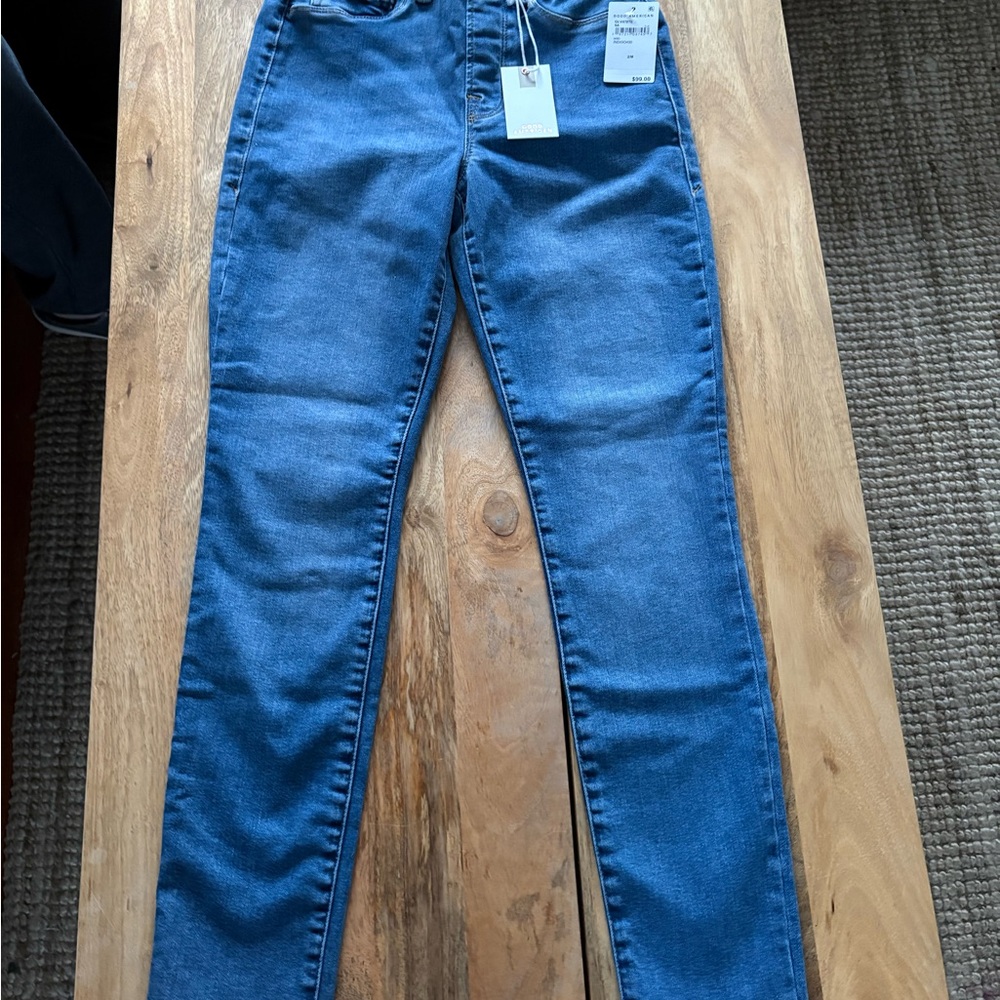 NWT Good American Indigo Denim Pants
Size. 2/M